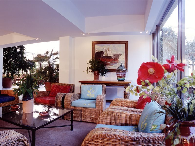 Фото Dionysos Hotel