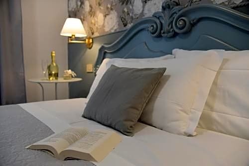 Фото Hotel Crystal