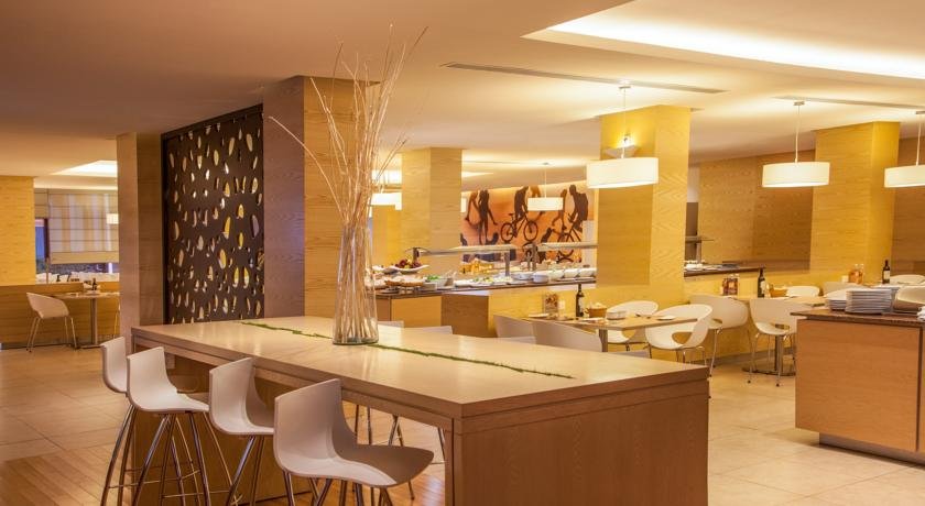 Фото Fiesta Inn Aeropuerto Ciudad de Mexico