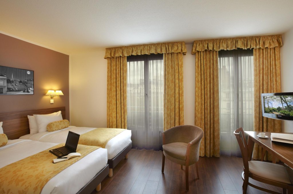 Фото отеля 4