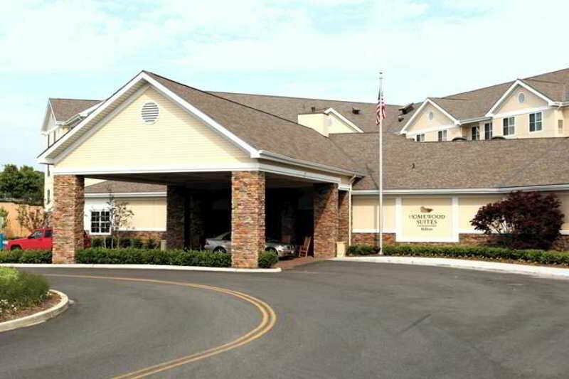 Апартаменты Homewood Suites Melville в Мелвилле