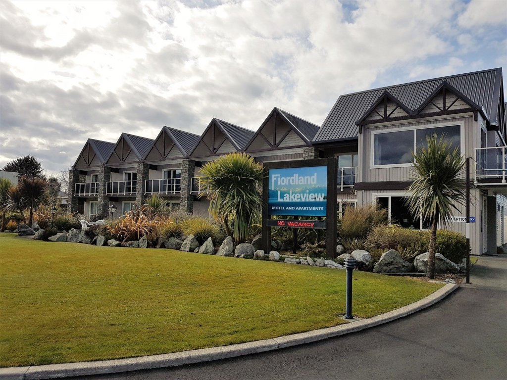 Фото Fiordland Lakeview