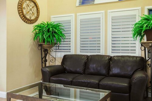 Гостиница Days Inn & Suites by Wyndham Antioch в Антиоке