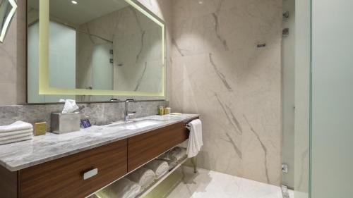 Фото DoubleTree by Hilton Skopje