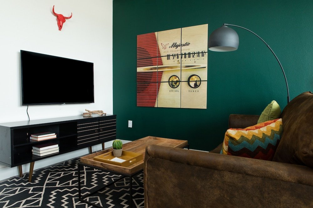 Фото Luxe Apts at The Domain by WanderJaunt