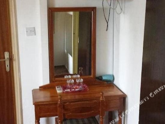 Фото Layiotis Hotel Apartments