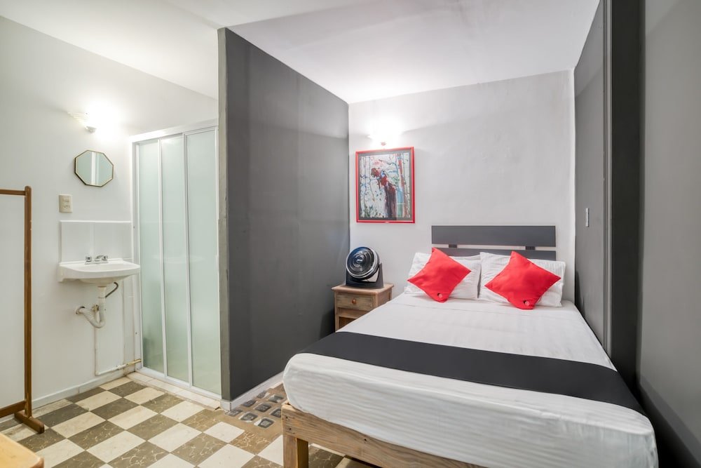 Фото Central Downtown Guadalajara