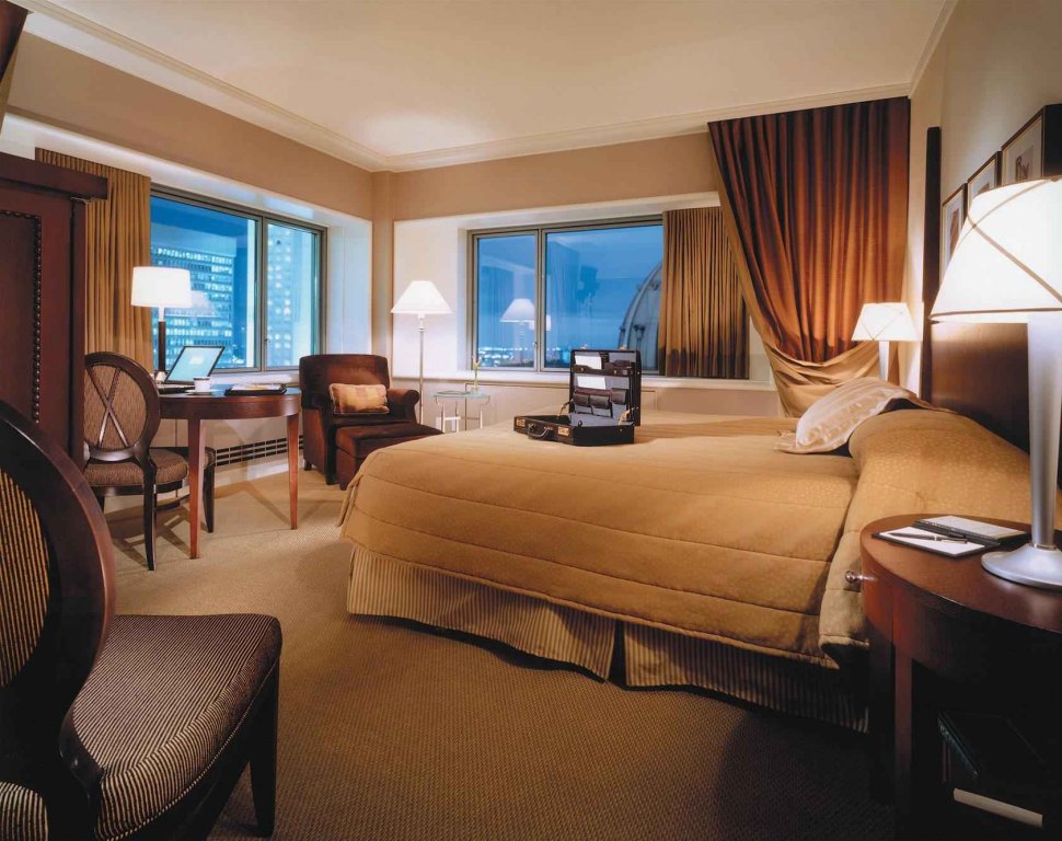 Фото Fairmont The Queen Elizabeth