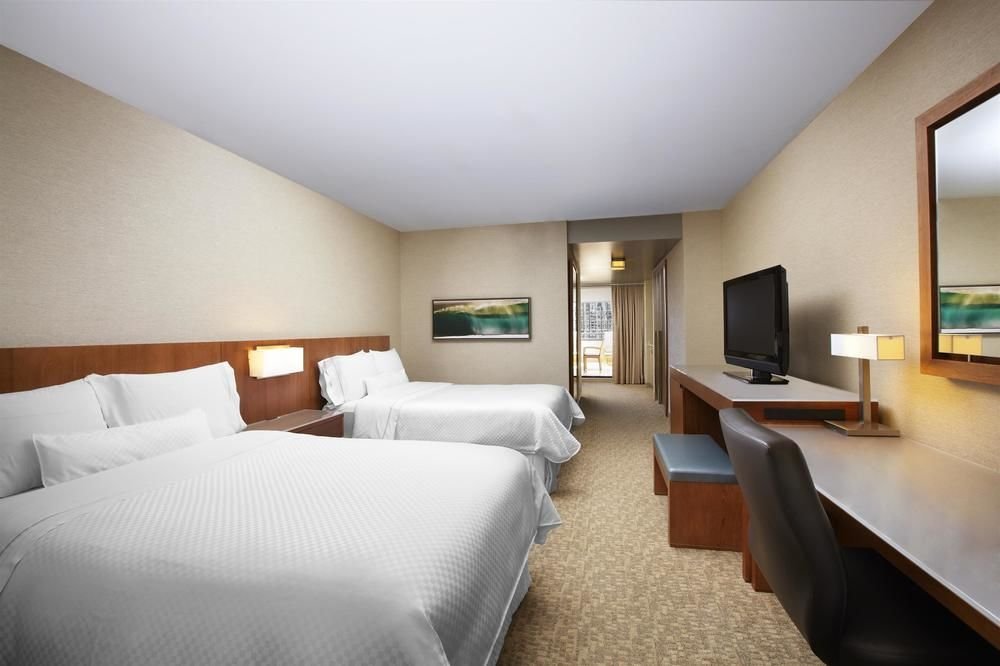 Фото The Westin San Diego Gaslamp Quarter