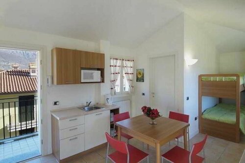 Гостиница Residence Porto Letizia в Порлецце