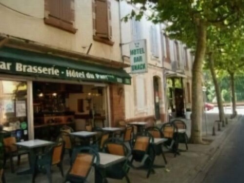 Внешний вид отеля Hôtel Brasserie du Parc в Альби, фото 1