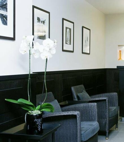 Гостиница Le Bon Hotel в Нейи-сюре-Сене