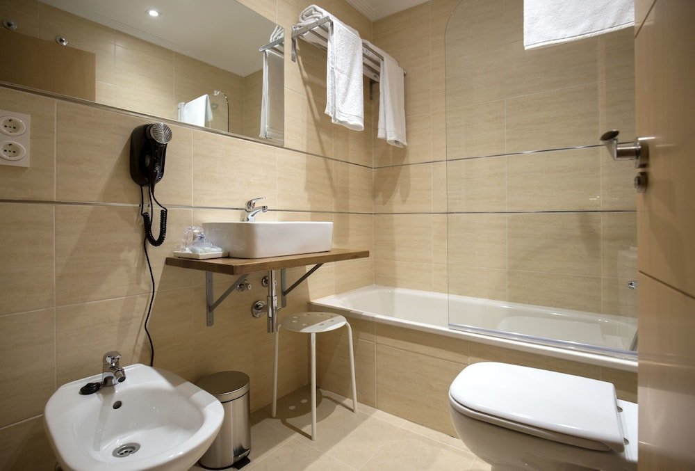 Фото San Justo Plaza