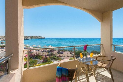Гостиница Lutania Beach Hotel