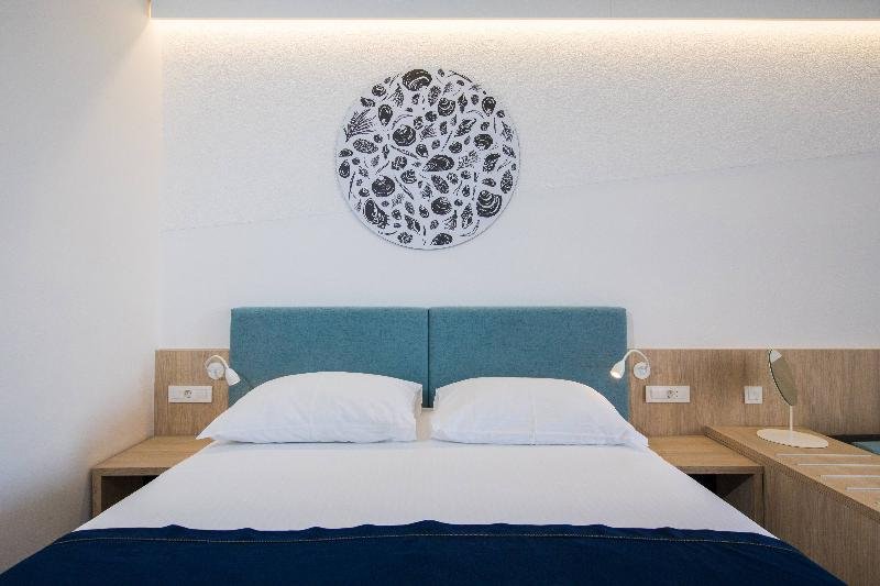 Фото Hotel Osmine