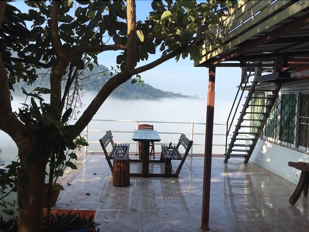 Фото Seemok Resort