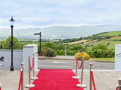 Гостиница Ballyroe Heights Hotel