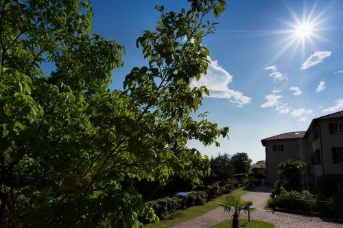 Фото Villa Isella - Mansarda