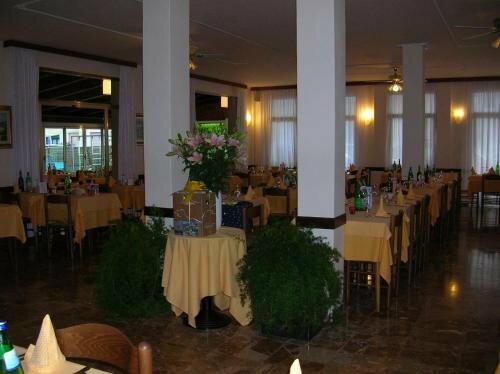 Гостиница Hotel Dolomiti