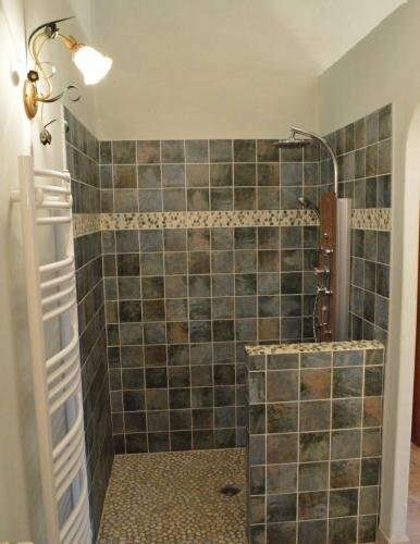 Гостиница Ferme De Palumiane в Ньоне