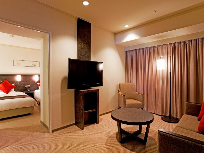 Фото Century Royal Hotel