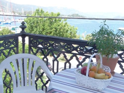 Фото Hotel Dionysos