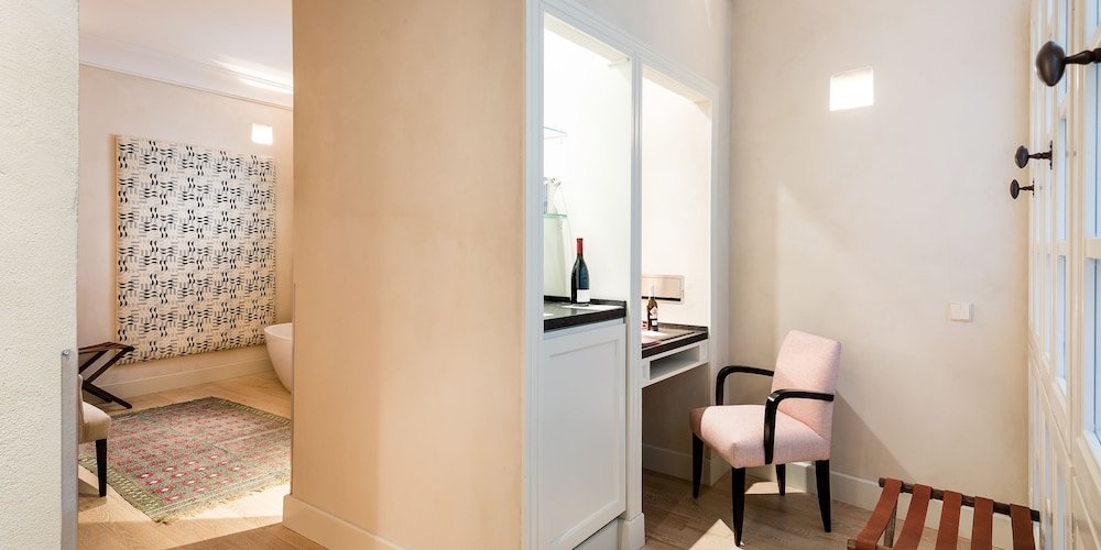 Фото Hotel Boutique Corral del Rey