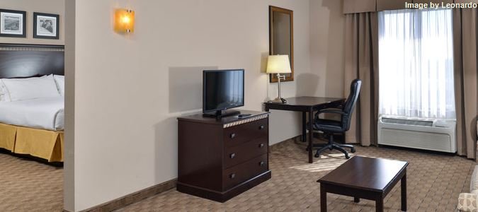 Фото Holiday Inn Express & Suites Albuquerque Historic Old Town, an Ihg Hotel