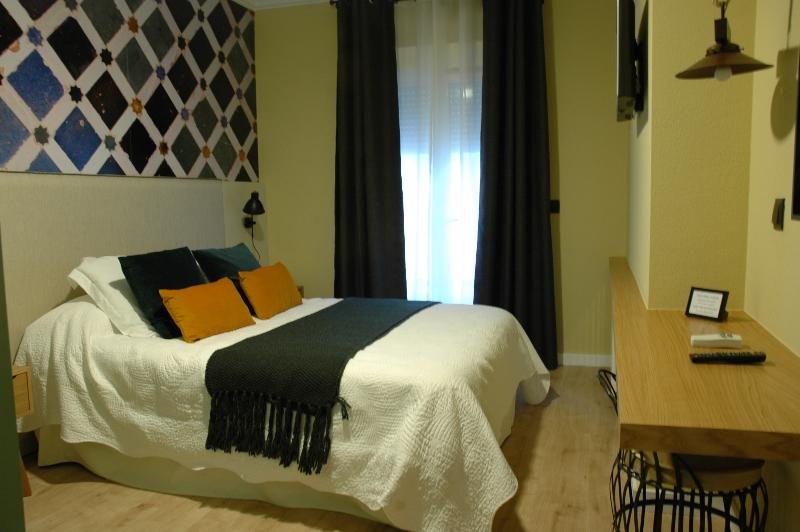 Фото Hotel Plaza Manjon