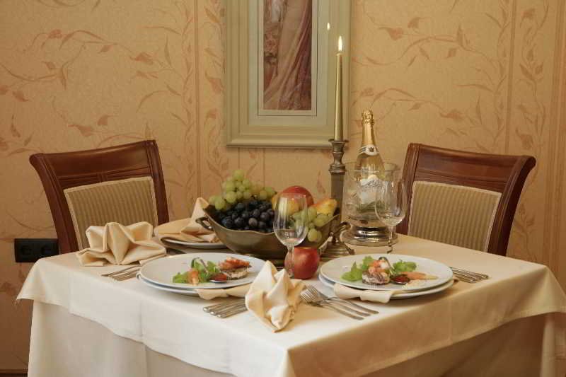 Фото Hotel Romance & Family Suites