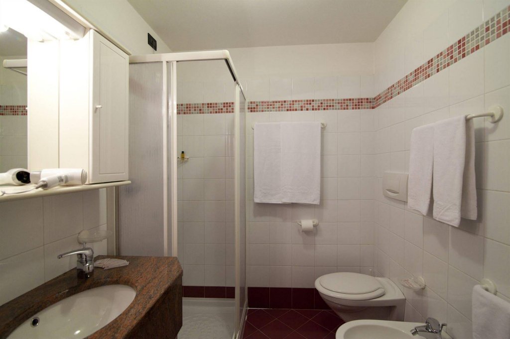 Фото Aparthotel Majestic