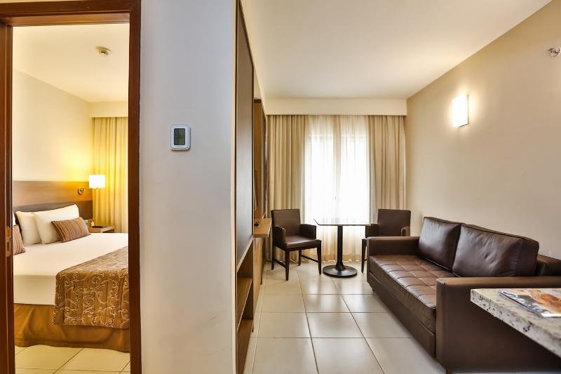 Фото Quality Hotel & Suites Sao Salvador