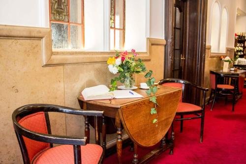 Фото Hotel Goldener Anker