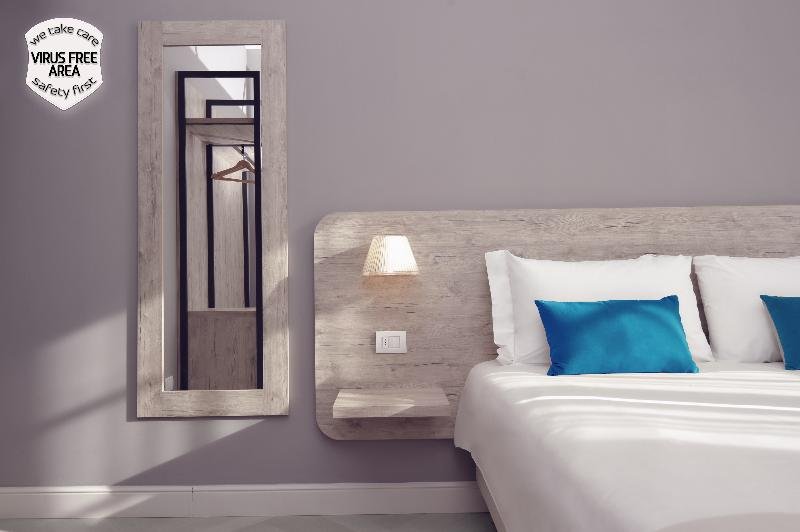 Фото Bergamo Inn 15