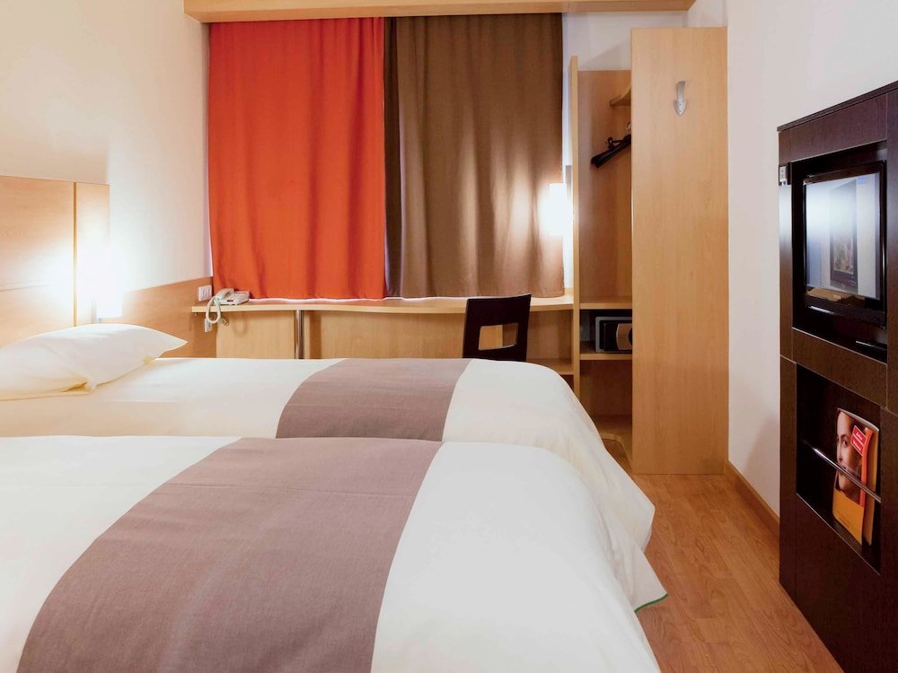 Фото Ibis Самара