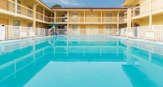 Гостиница Days Inn by Wyndham Jacksonville Baymeadows