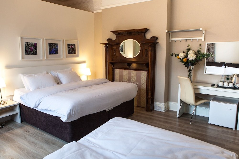 Фото Ballsbridge Townhouse - Merrion Road