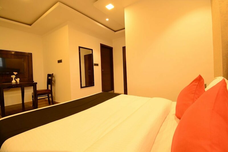 Гостиница Hotel Grand Lotus Inn в Джайпуре