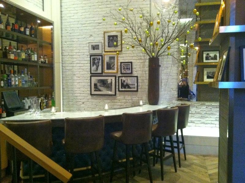 Фото The Roger Hotel