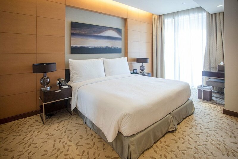 Жильё посуточно Enjoy your stay at the Address Dubai mall - 1 bed в Дубае