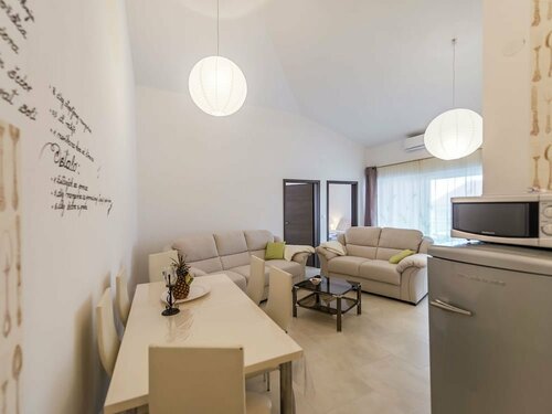 Жильё посуточно The Apartment Noa No. 3 Located on the First Floor With Shared Pool