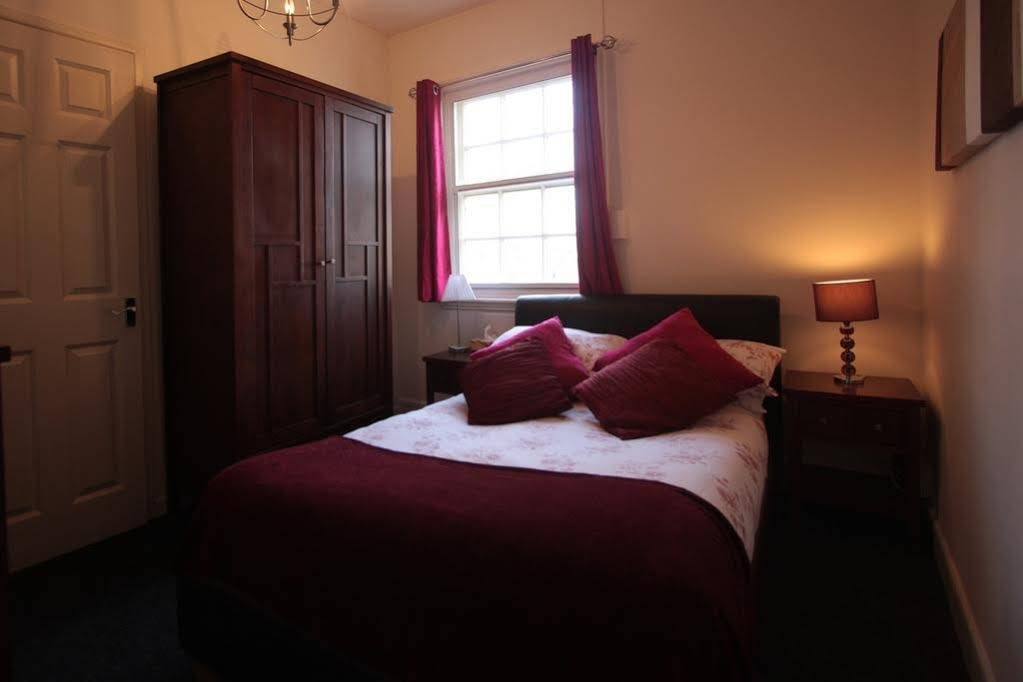 Фото Galtres Lodge Hotel