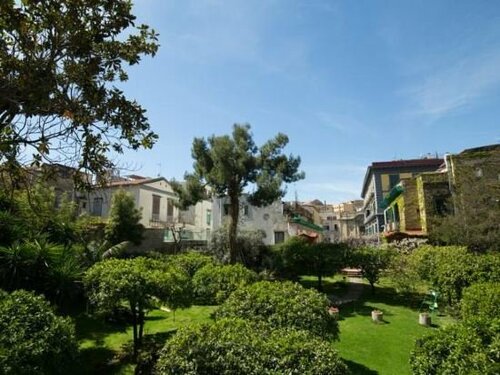 Гостиница B&b Neapolis Bellini в Неаполе