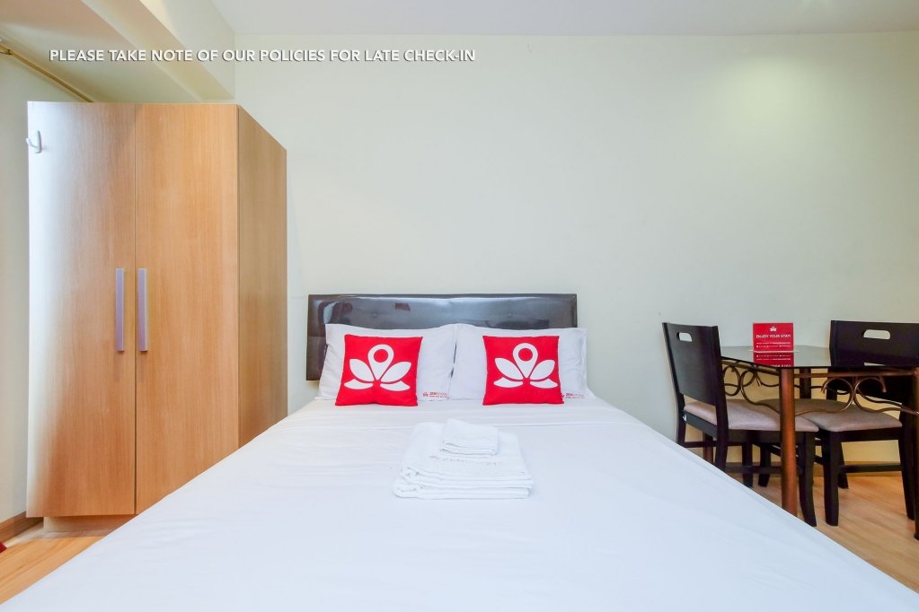 Фото Zen Home Knightsbridge Residences