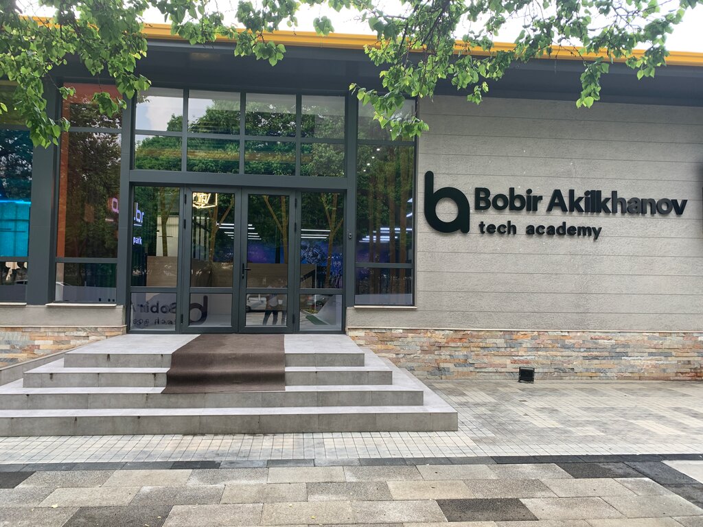 Biznes-inkubator Napa Team, Toshkent, foto