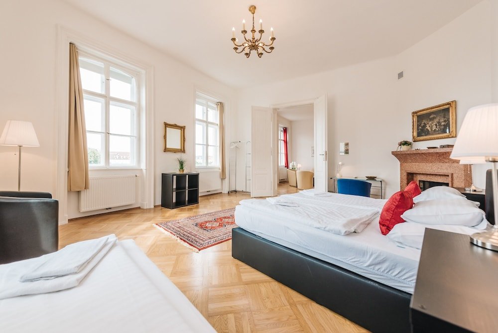 Фото Duschel Apartments City Center