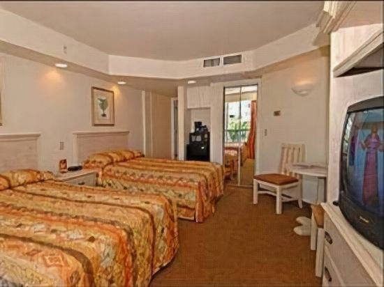 Фото Boardwalk Inn and Suites