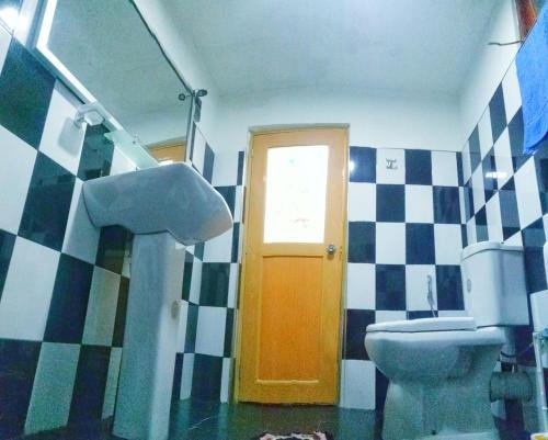 Фото Rainbow Sky Cottage Ella