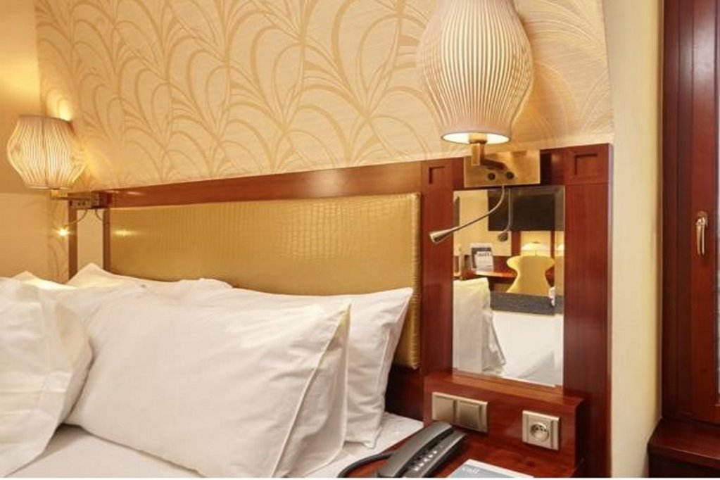 Фото Occidental Praha Wilson