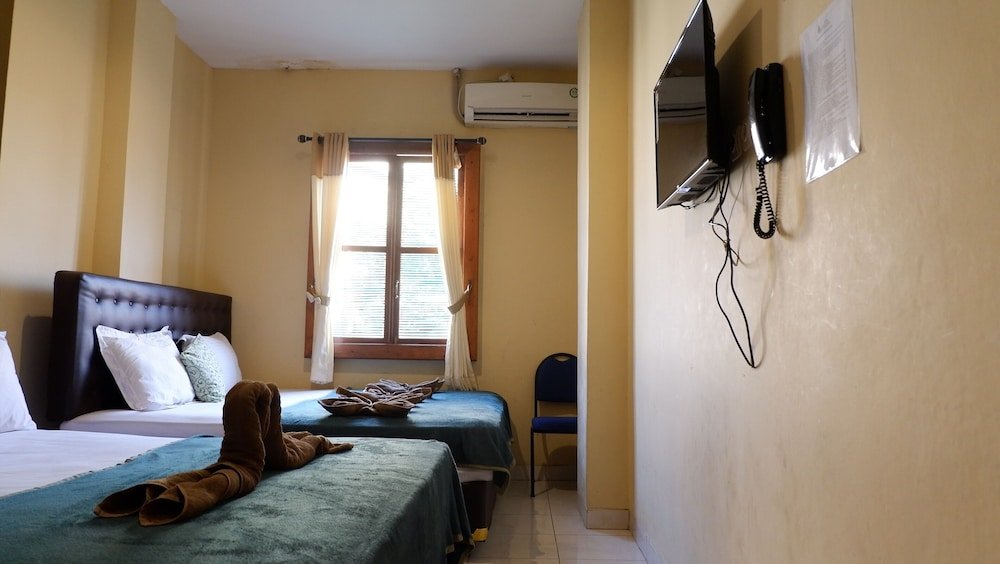 Фото Hotel Omah Pelem Syariah - Hostel